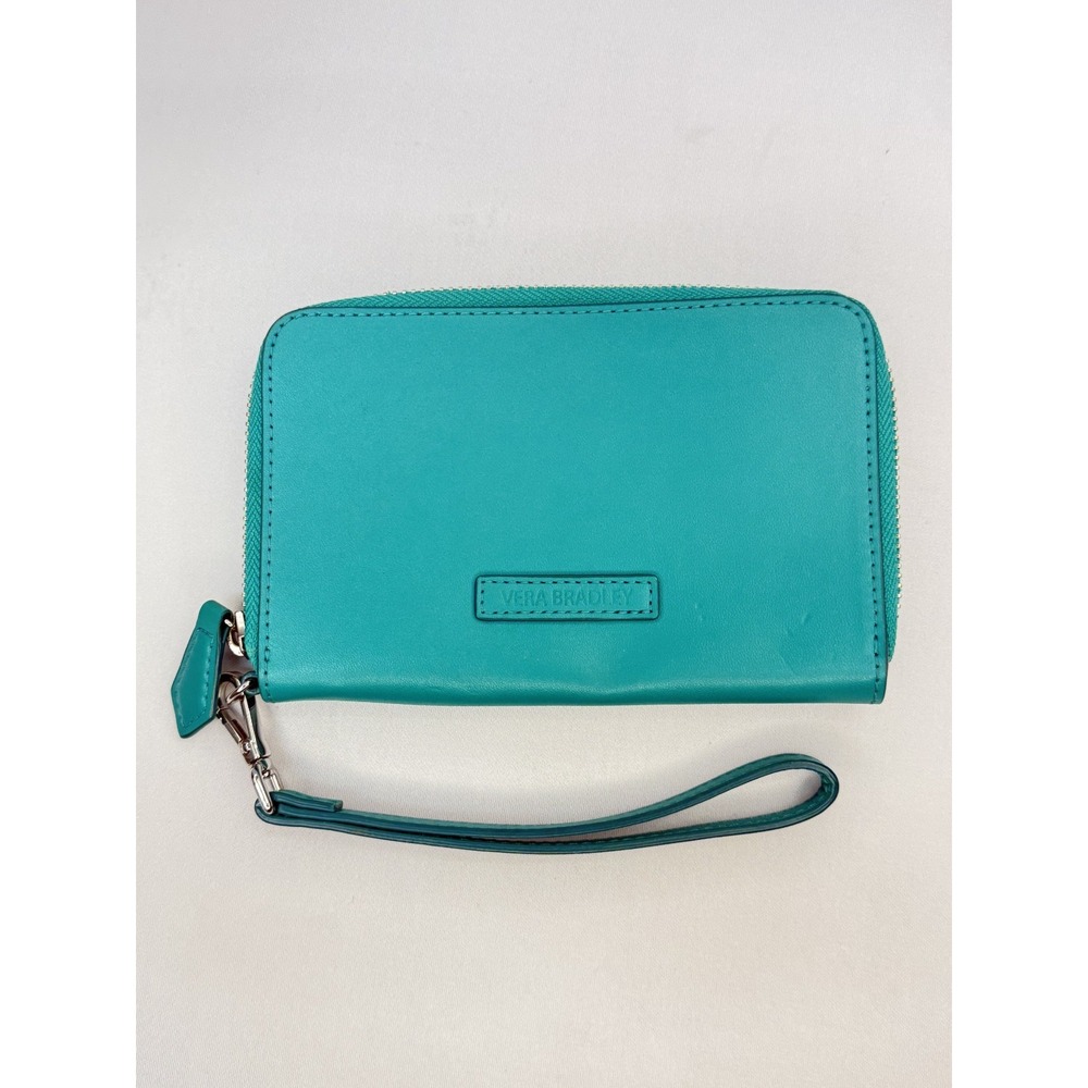 Vera Bradley Vegan Leather Turquois Wristlet EUC. Preppy Western minimalist boho